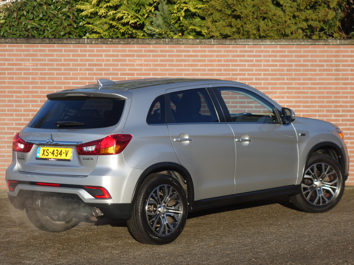 Mitsubishi Mitsubishi