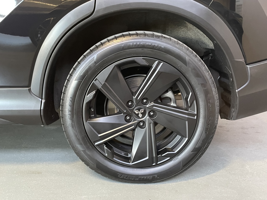 Mitsubishi Mitsubishi