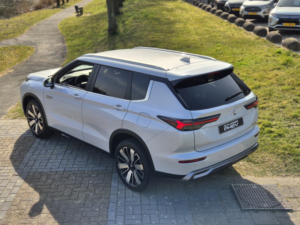 Mitsubishi Mitsubishi