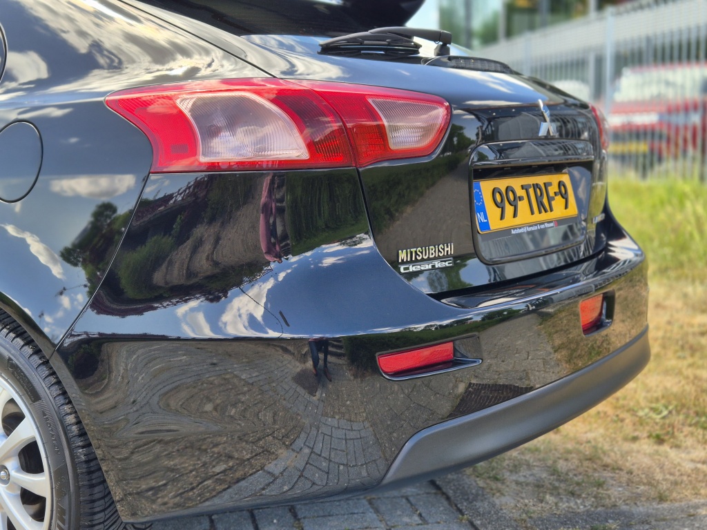 Mitsubishi Mitsubishi