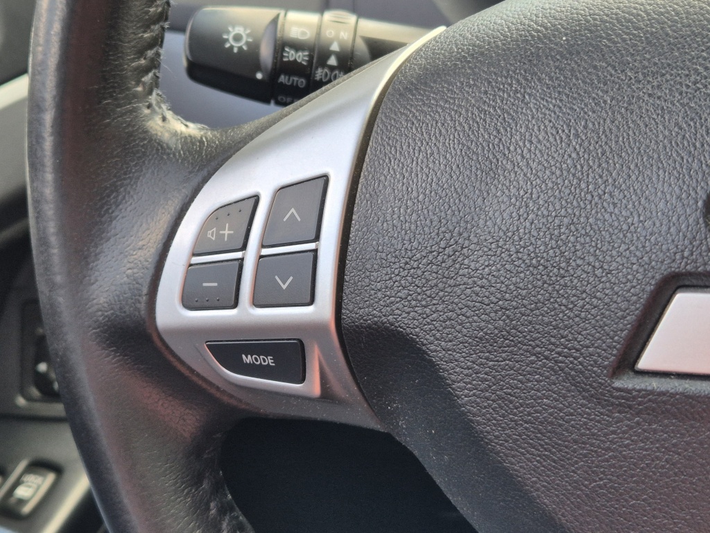 Mitsubishi Mitsubishi