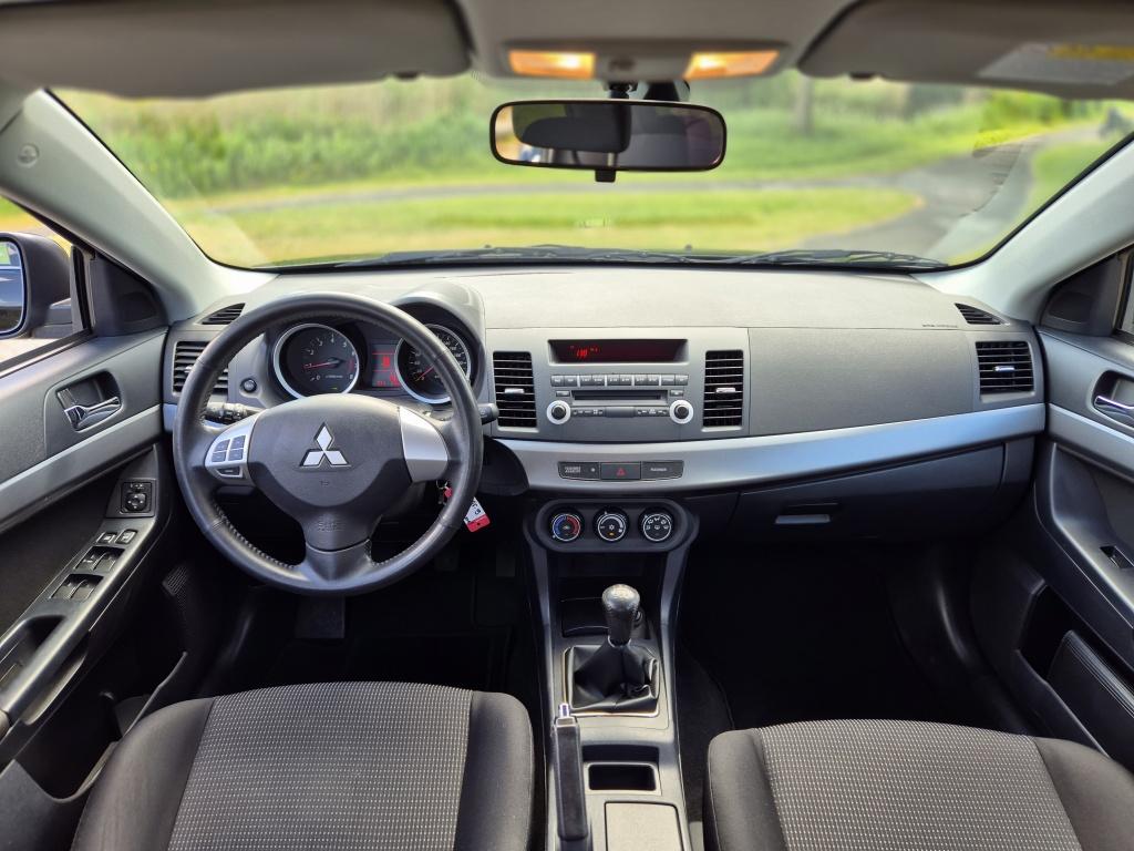 Mitsubishi Mitsubishi
