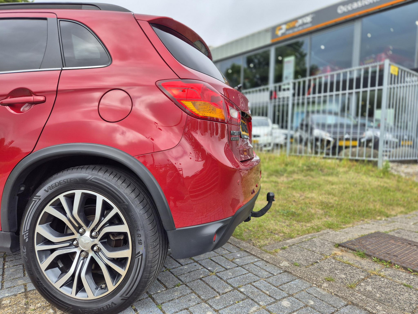 Mitsubishi Mitsubishi