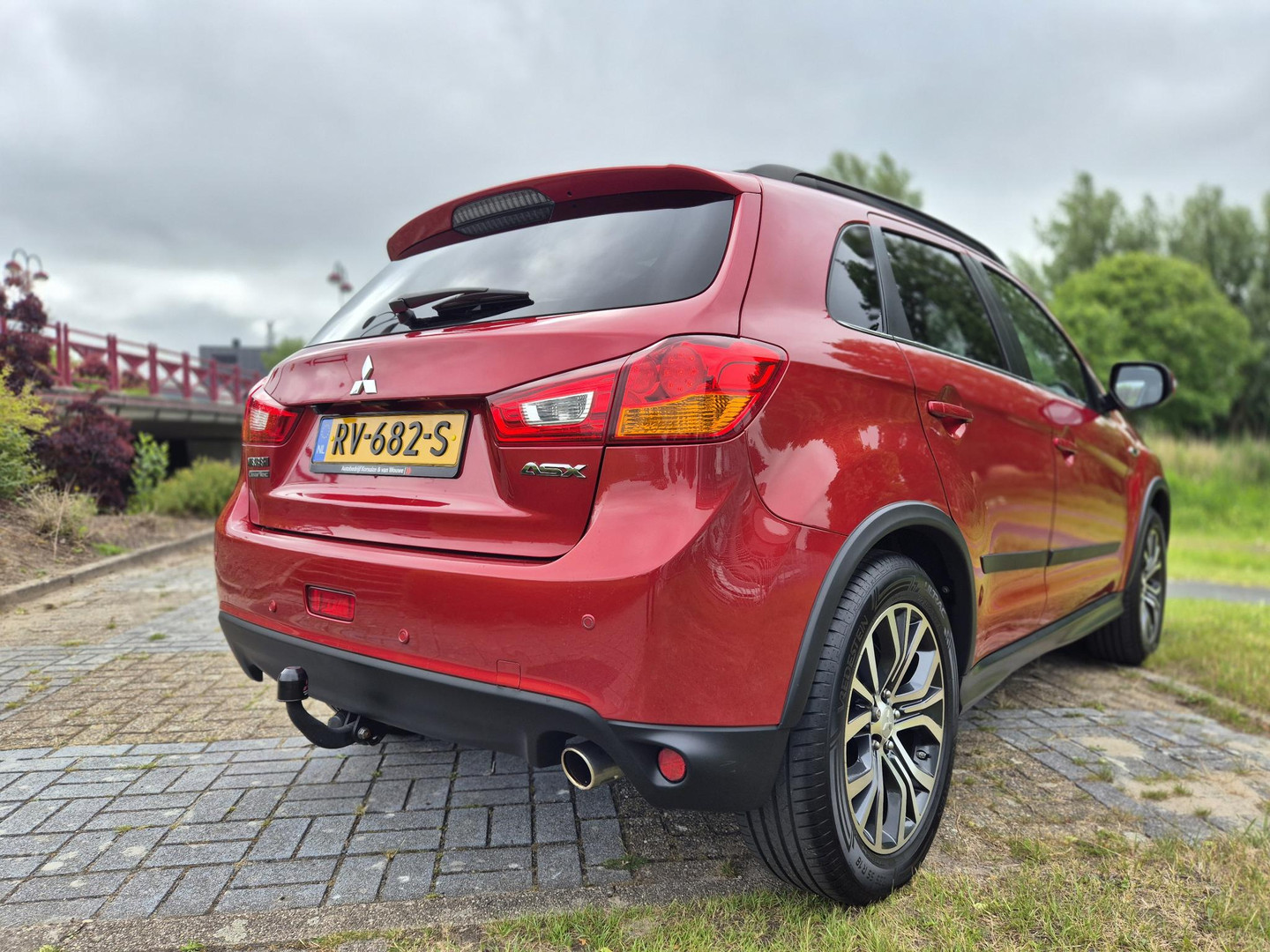 Mitsubishi Mitsubishi