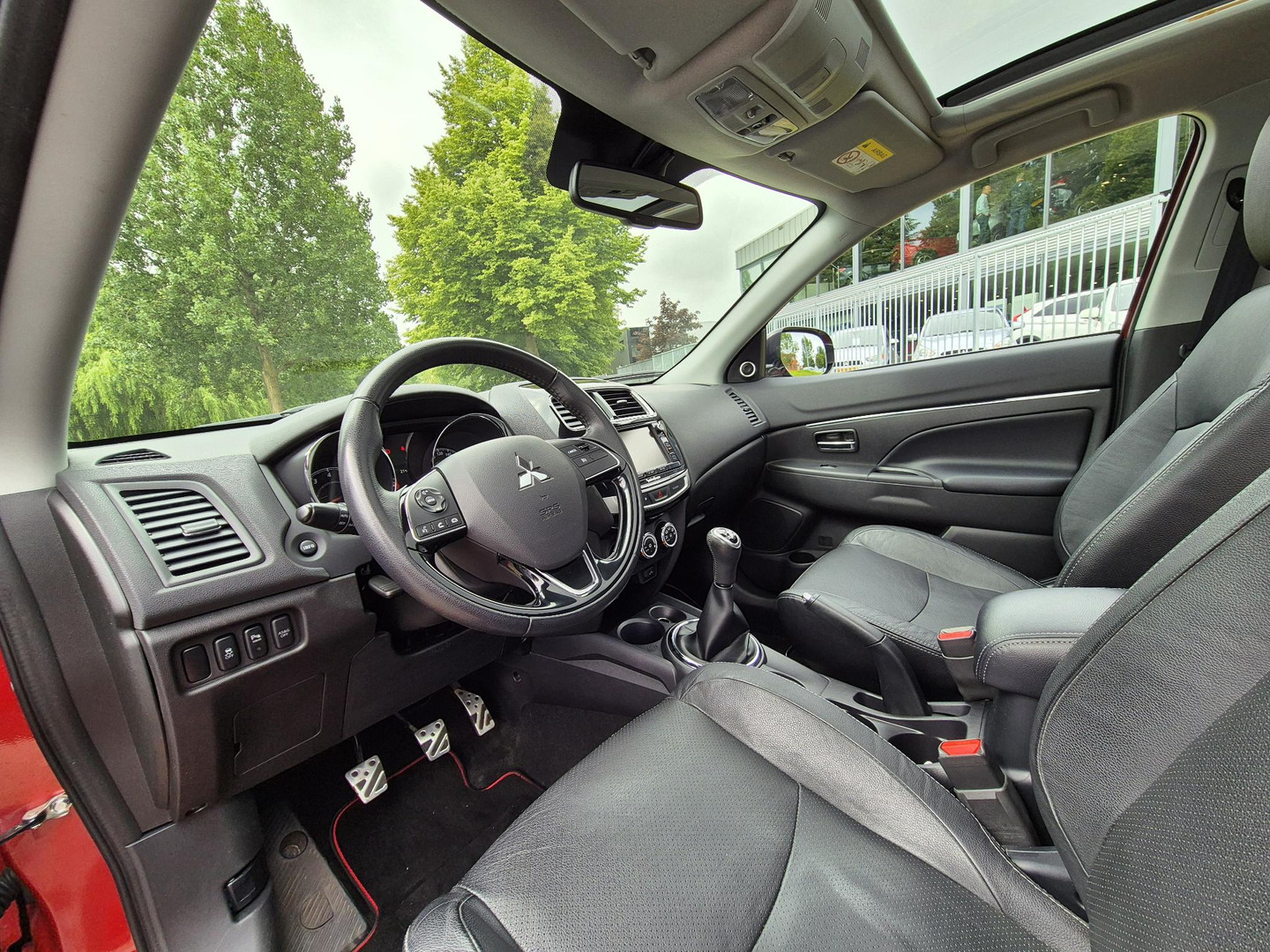 Mitsubishi Mitsubishi