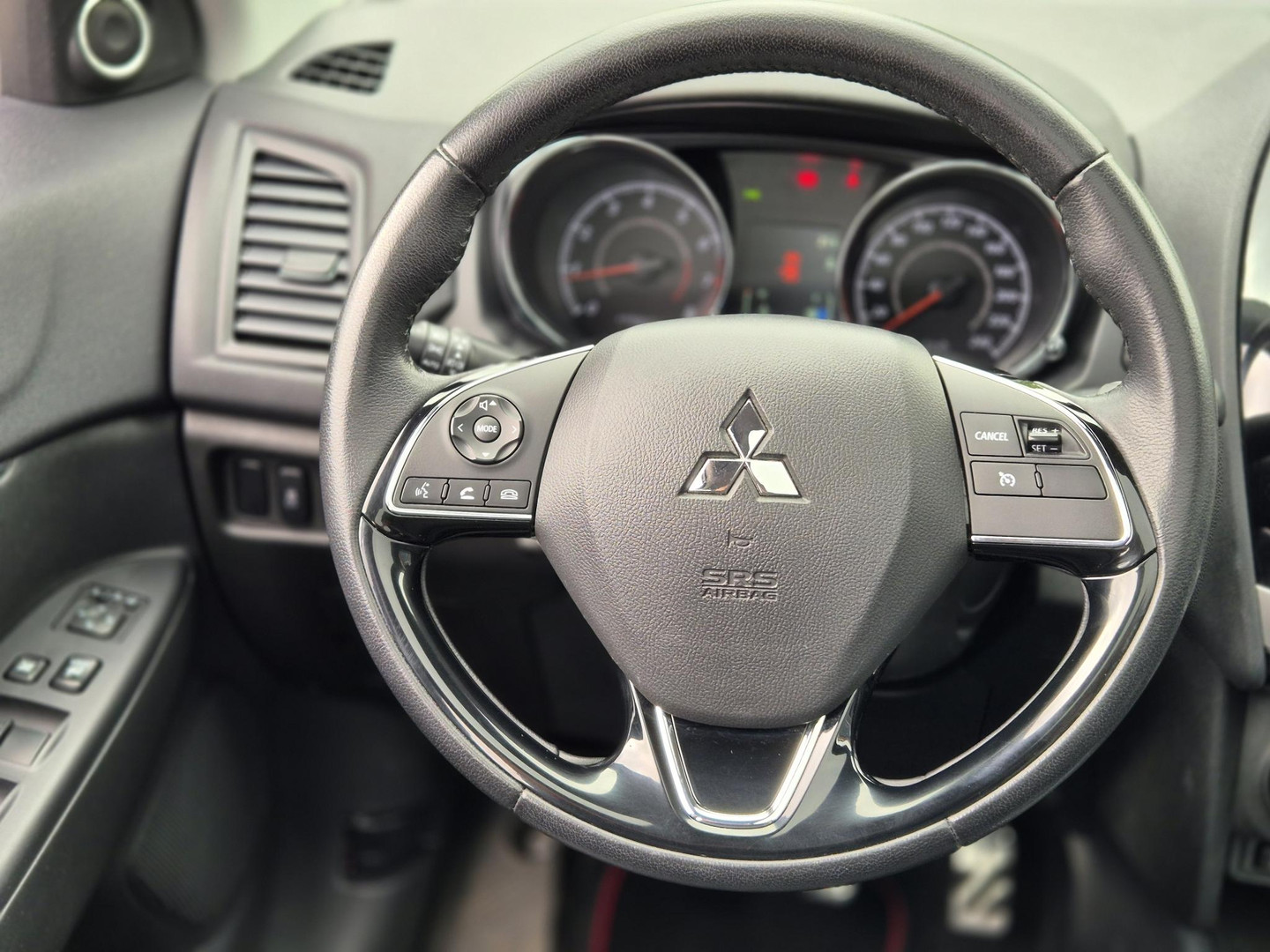 Mitsubishi Mitsubishi