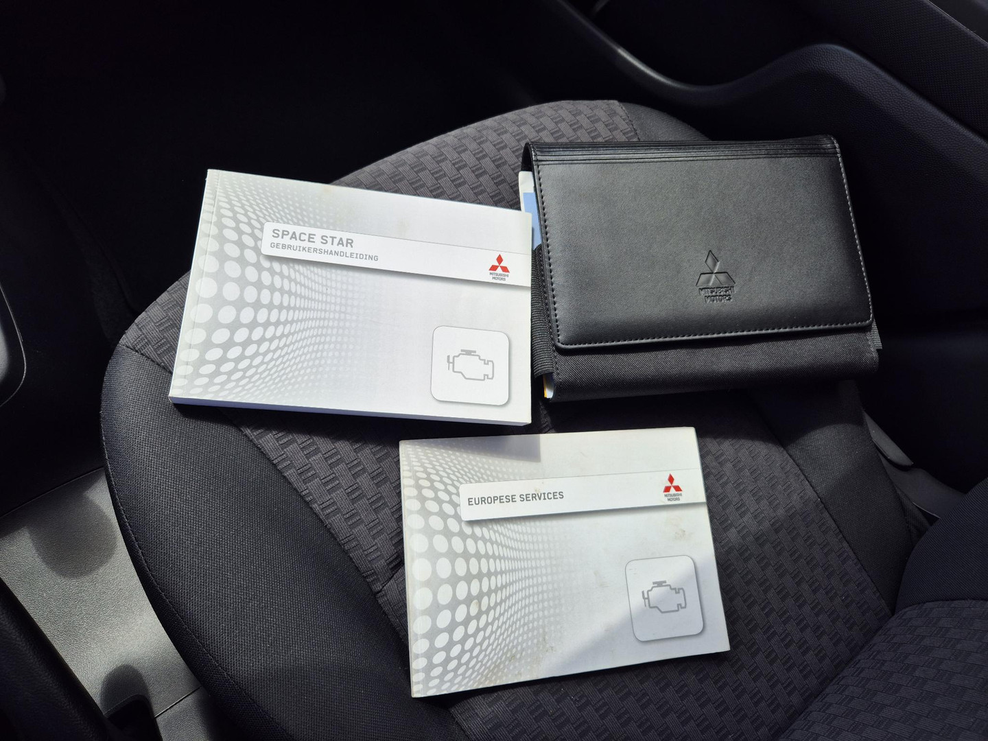 Mitsubishi Mitsubishi