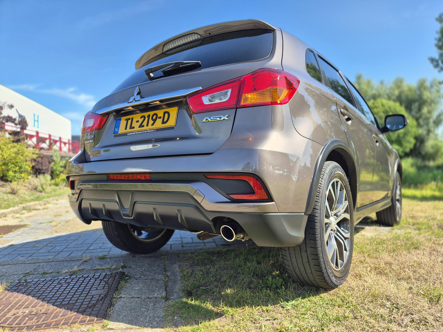 Mitsubishi Mitsubishi