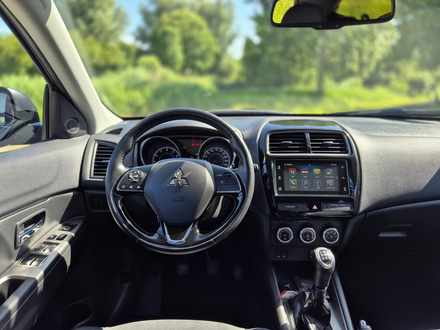 Mitsubishi Mitsubishi