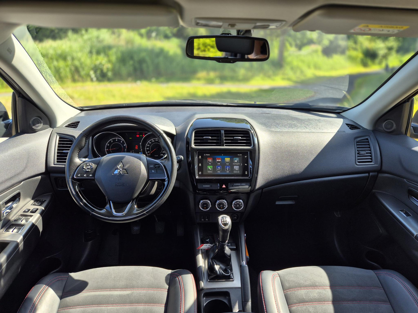 Mitsubishi Mitsubishi