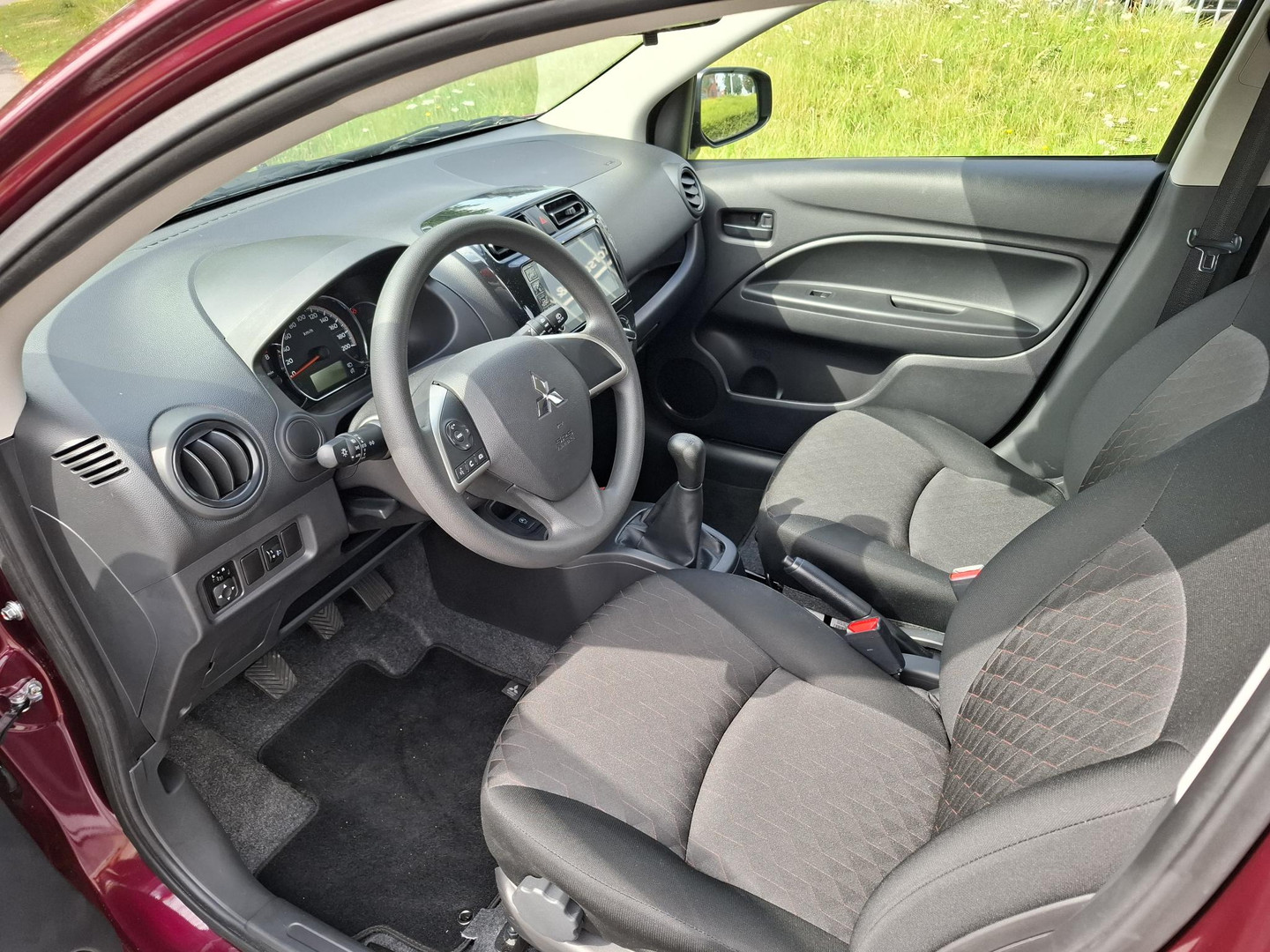 Mitsubishi Mitsubishi