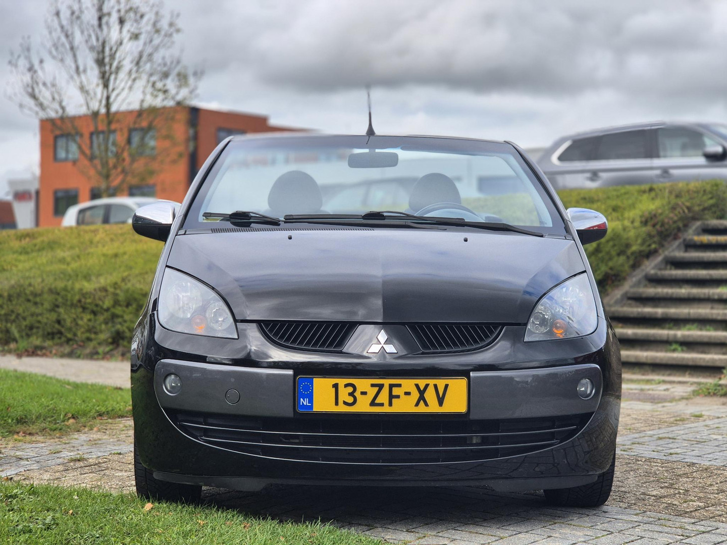 Mitsubishi Mitsubishi