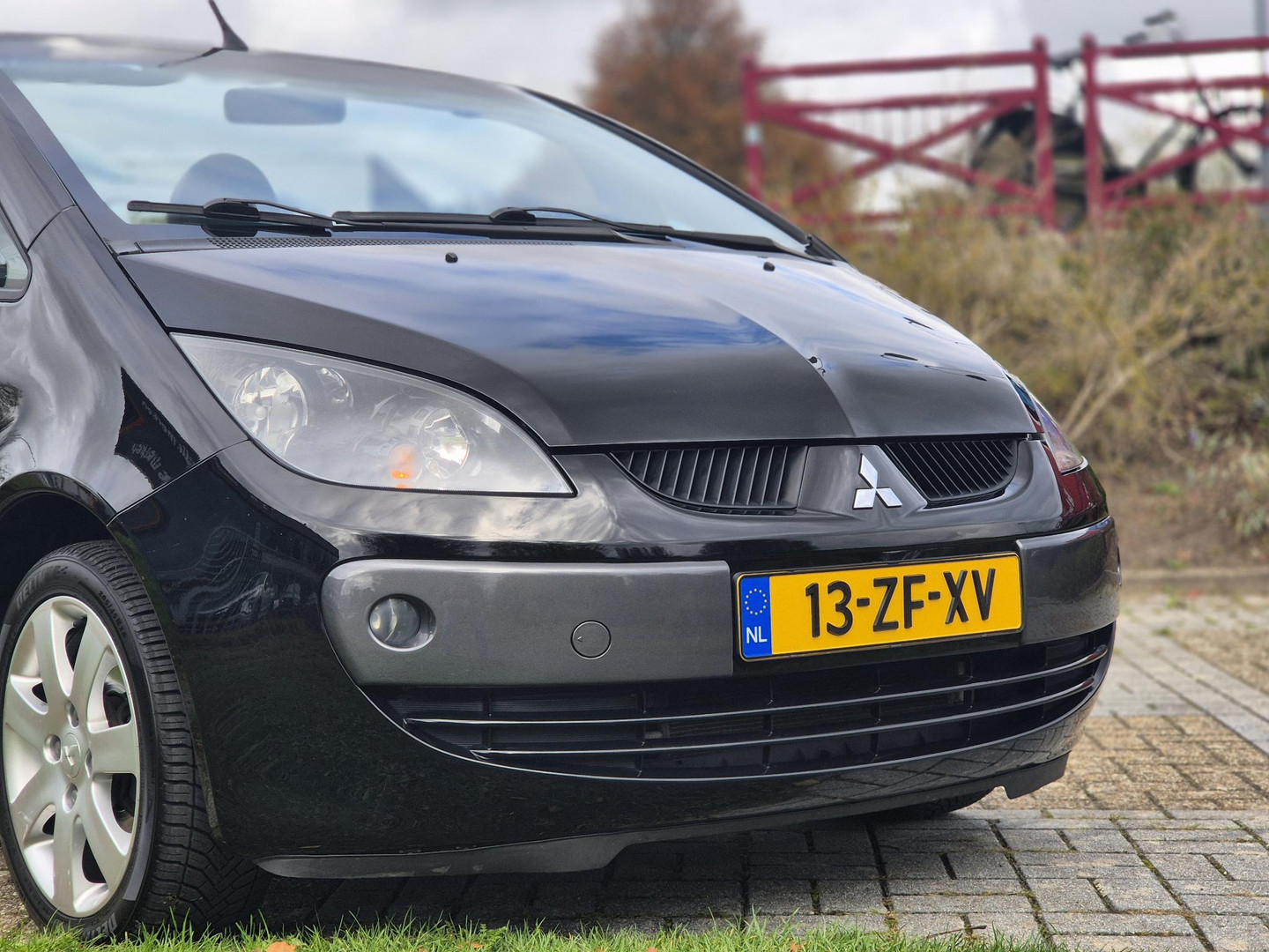 Mitsubishi Mitsubishi