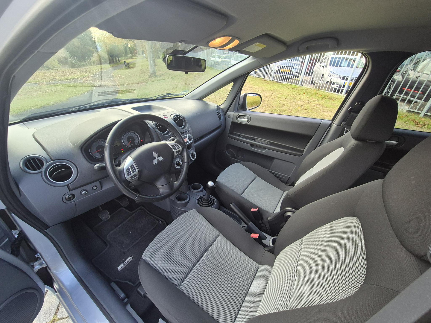 Mitsubishi Mitsubishi