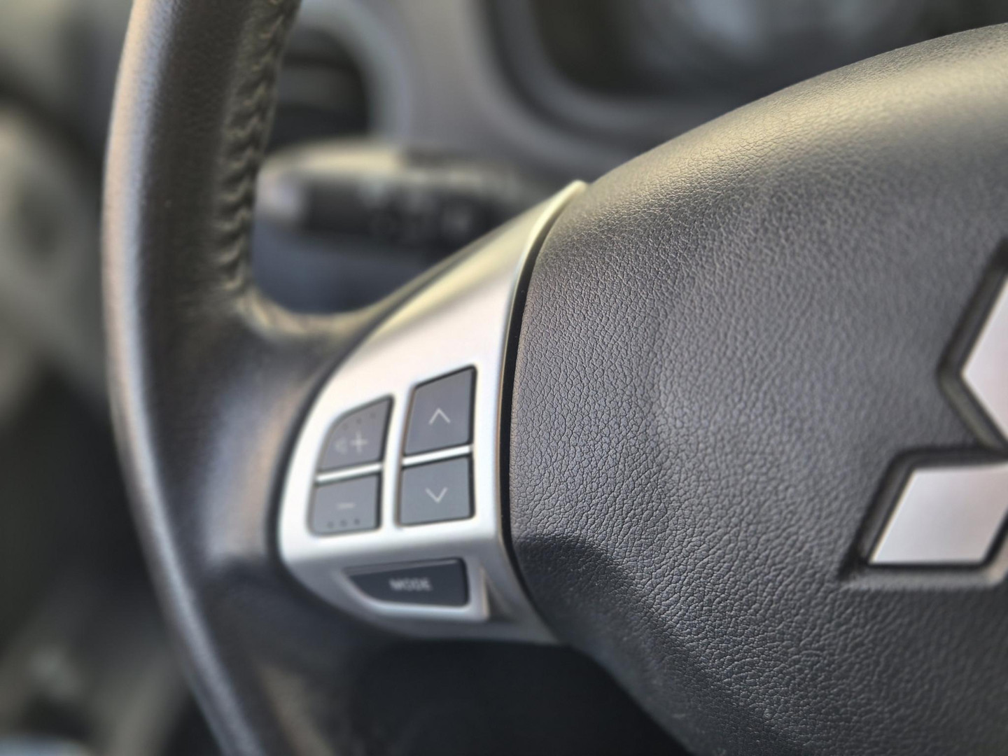 Mitsubishi Mitsubishi