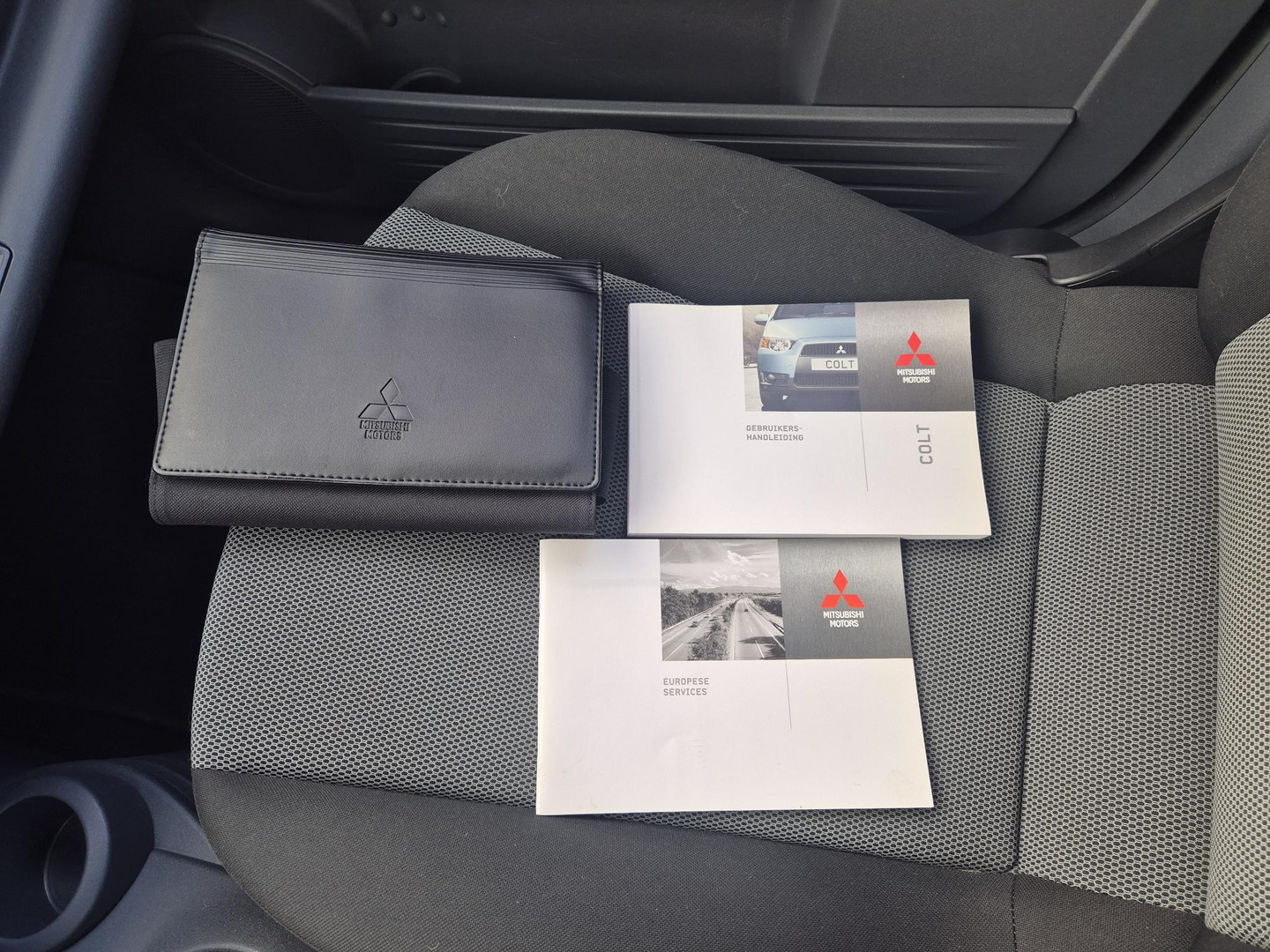 Mitsubishi Mitsubishi