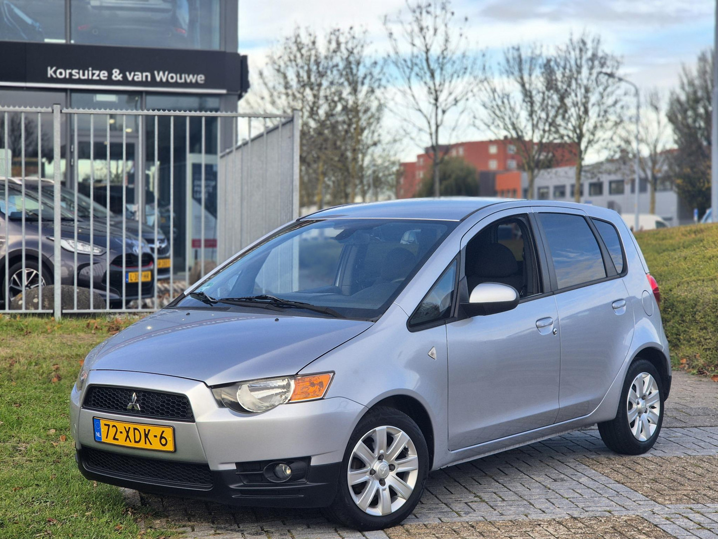 Mitsubishi Mitsubishi