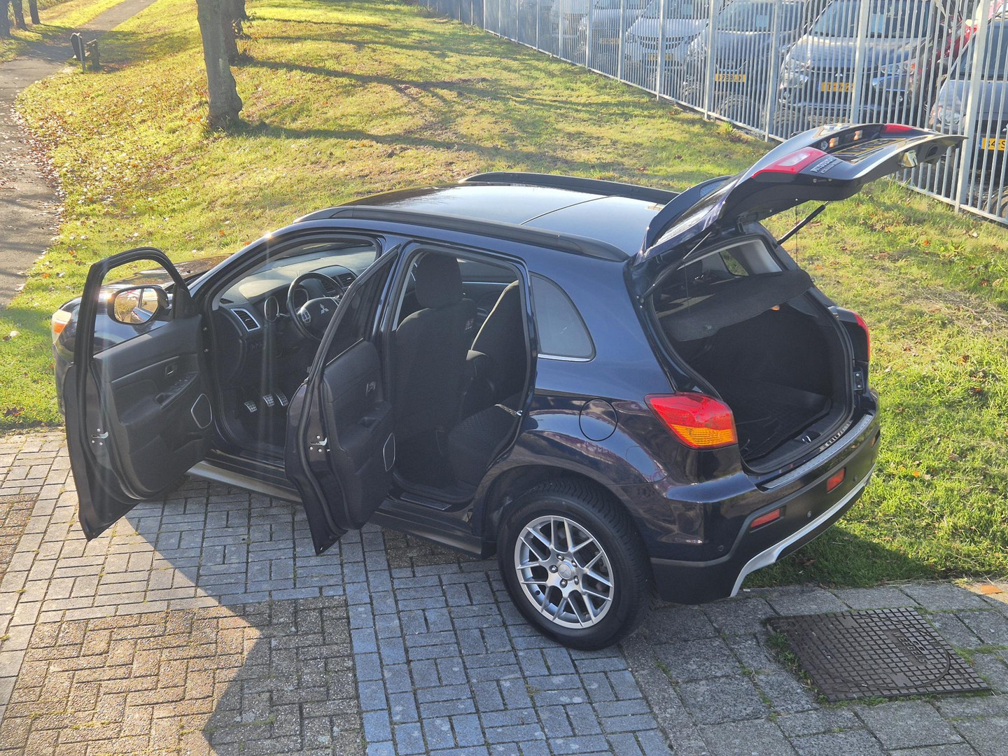 Mitsubishi Mitsubishi