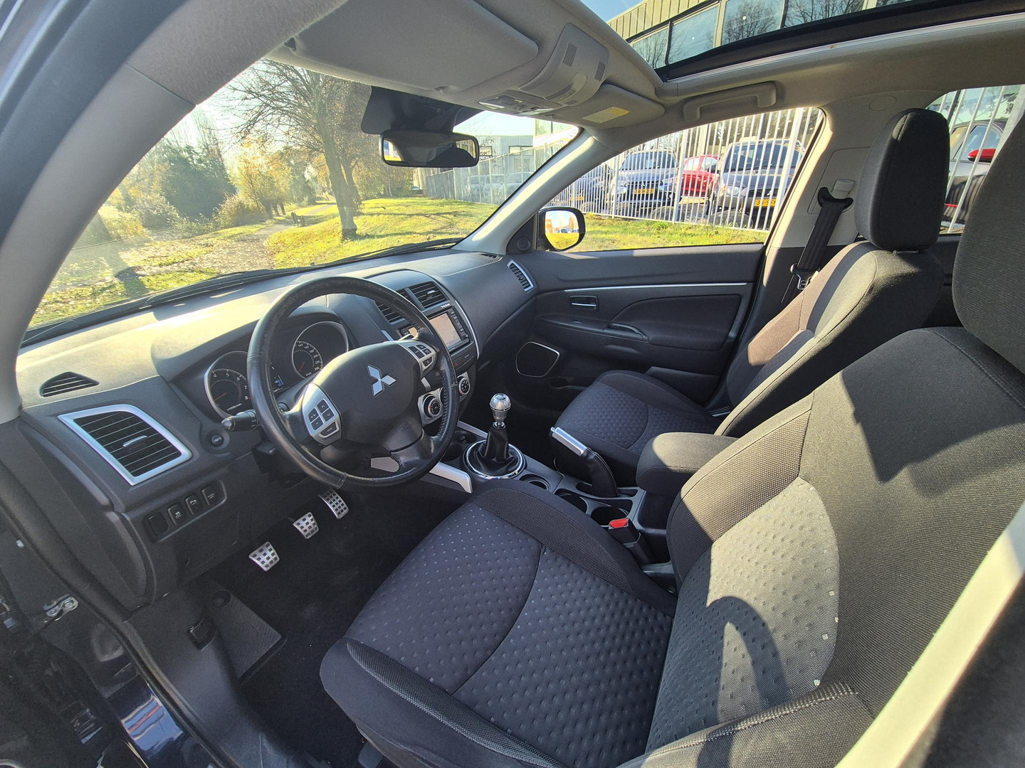 Mitsubishi Mitsubishi