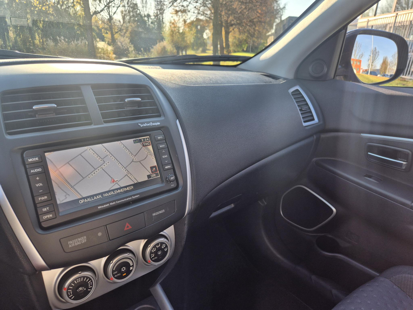 Mitsubishi Mitsubishi