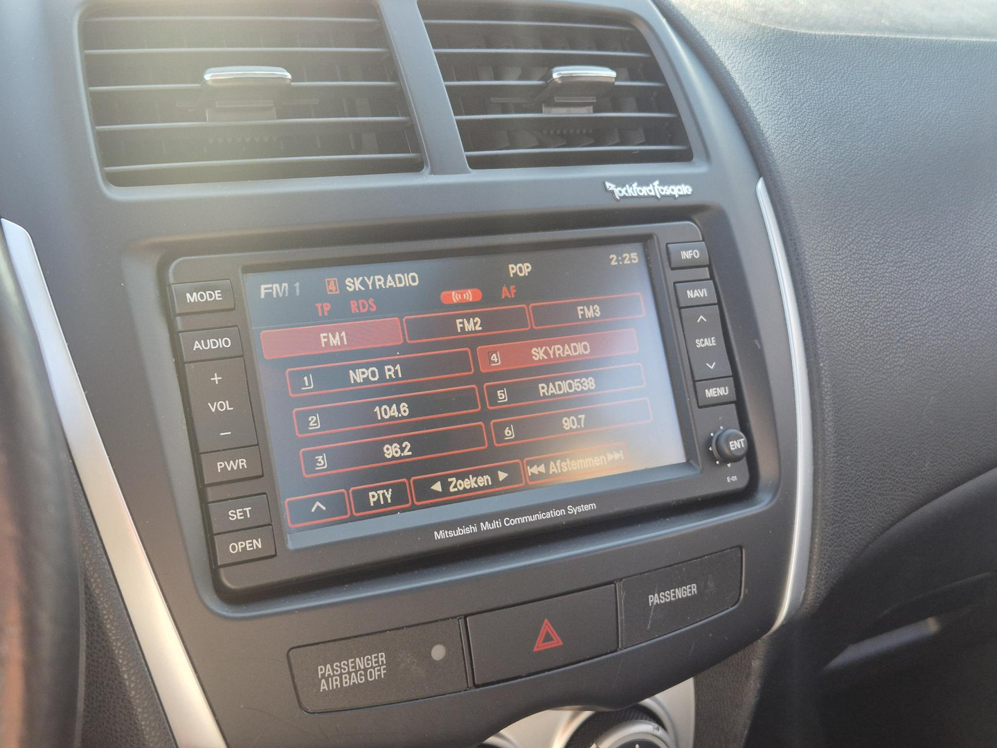 Mitsubishi Mitsubishi