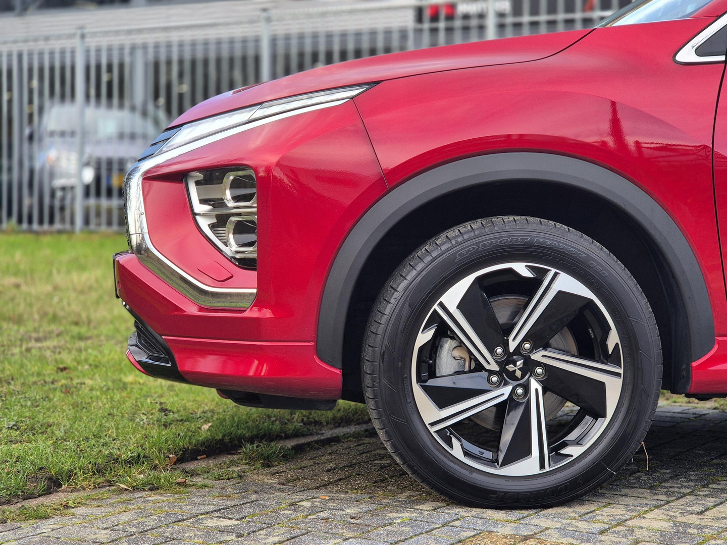 Mitsubishi Mitsubishi