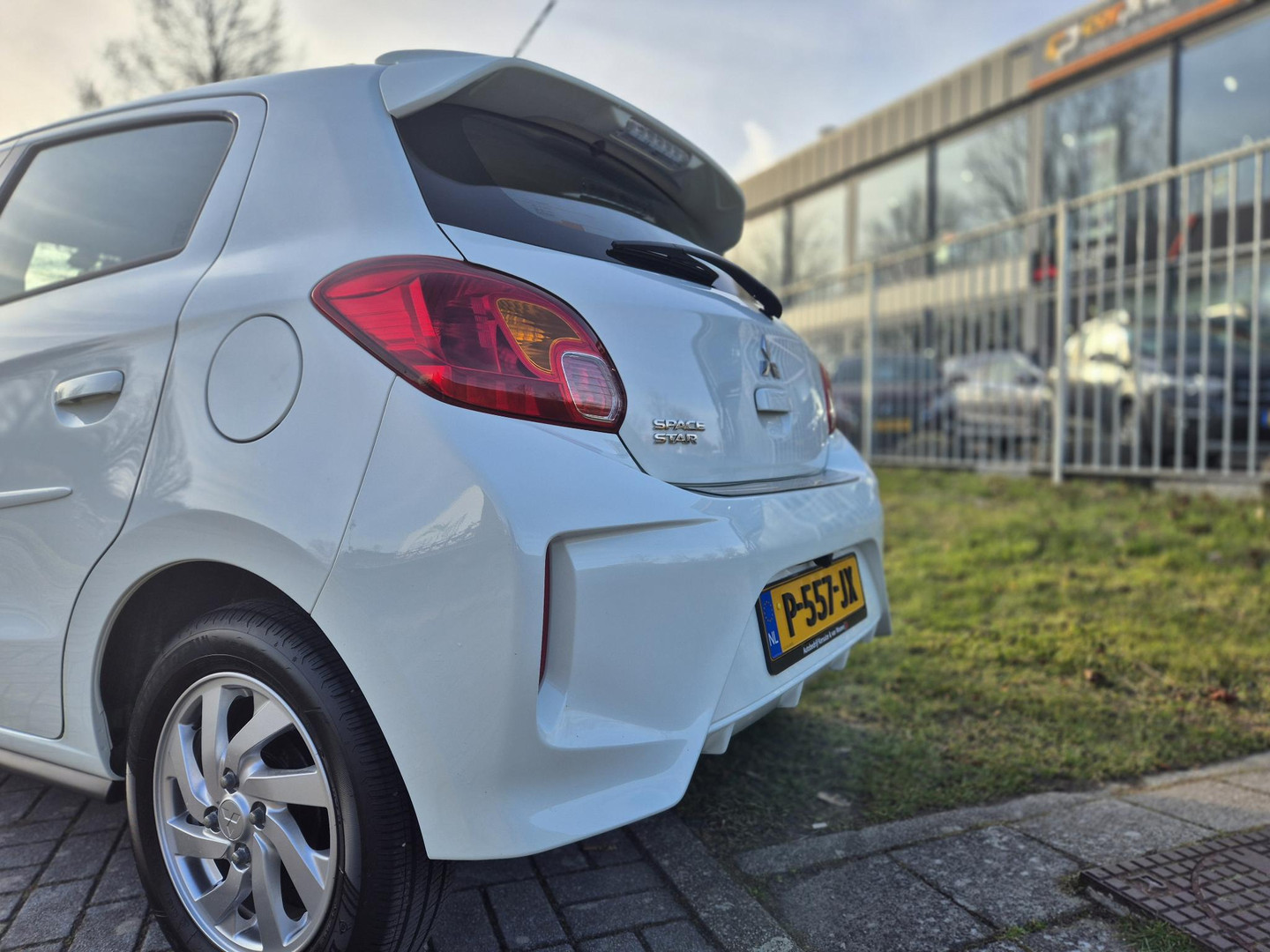 Mitsubishi Mitsubishi