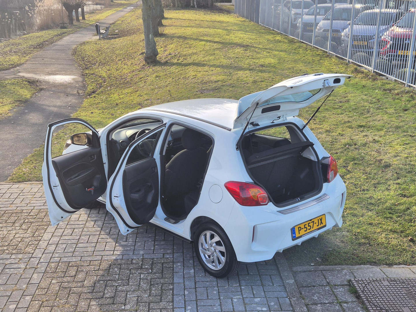 Mitsubishi Mitsubishi