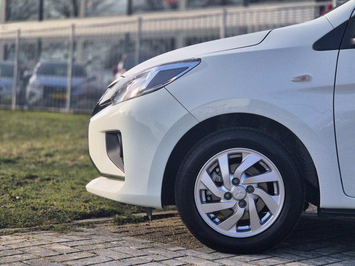 Mitsubishi Mitsubishi