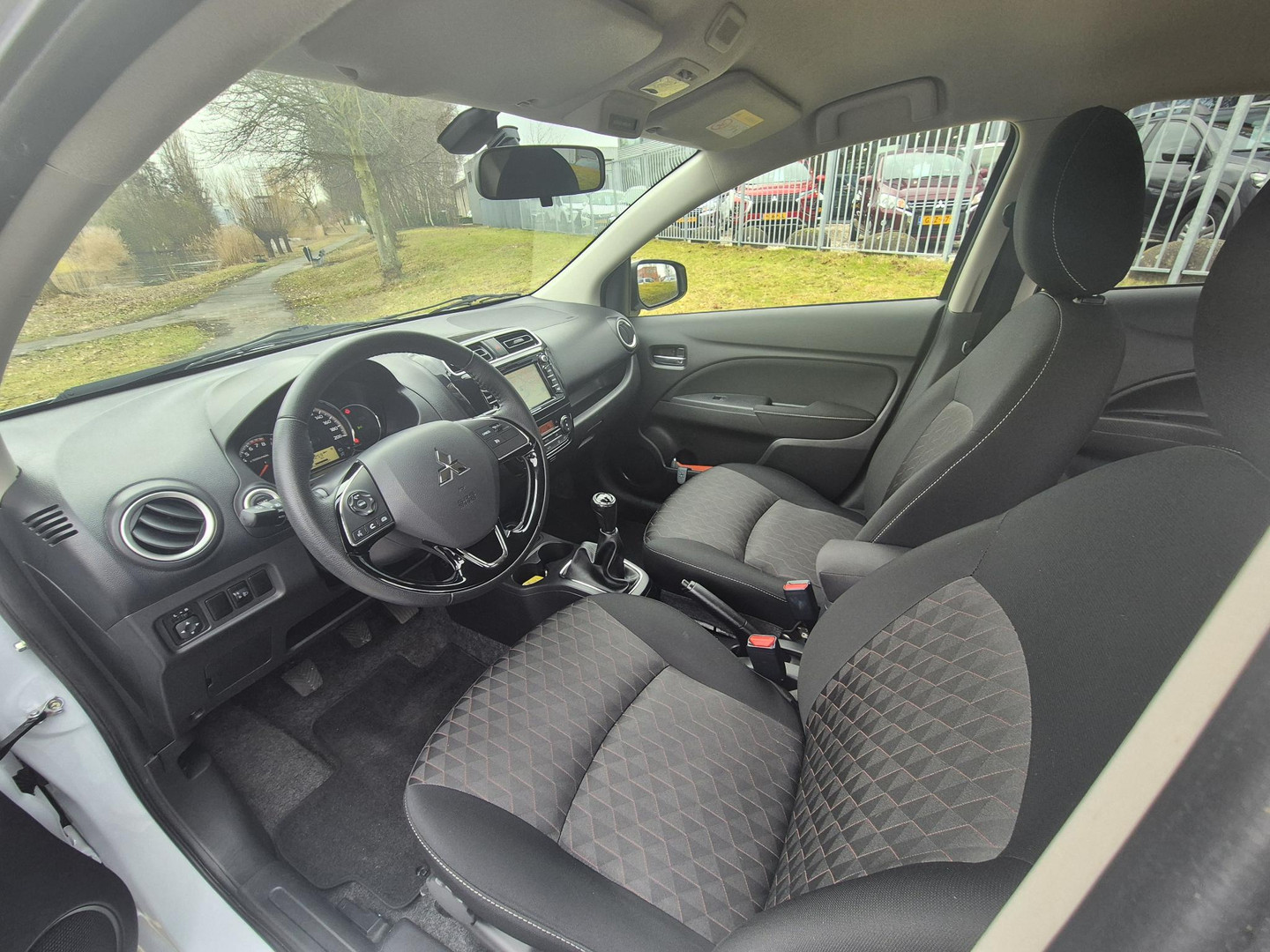 Mitsubishi Mitsubishi