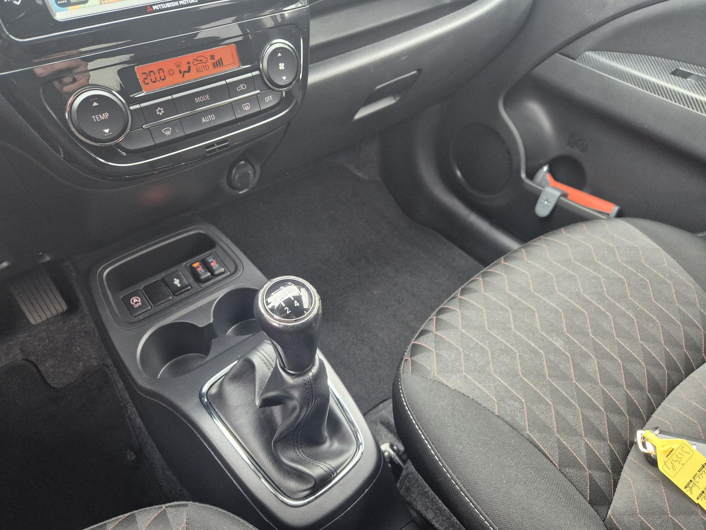 Mitsubishi Mitsubishi