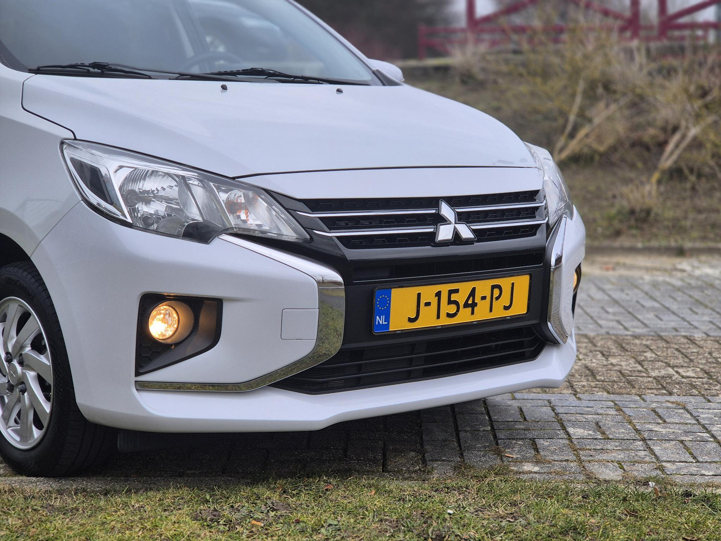 Mitsubishi Mitsubishi