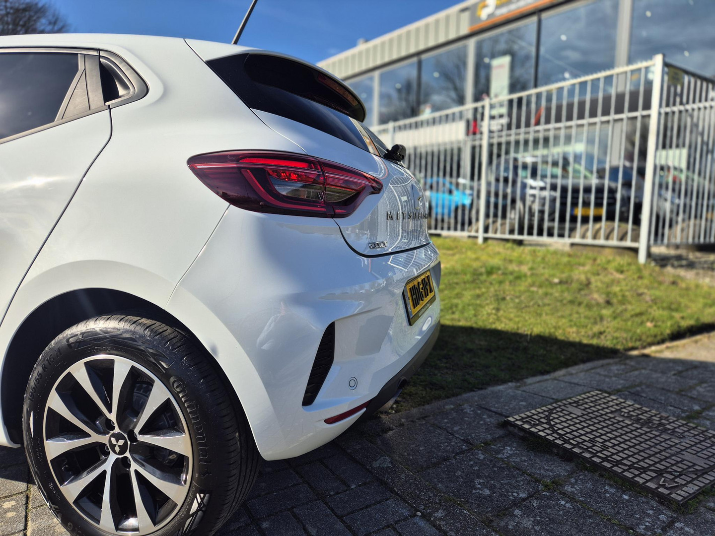 Mitsubishi Mitsubishi