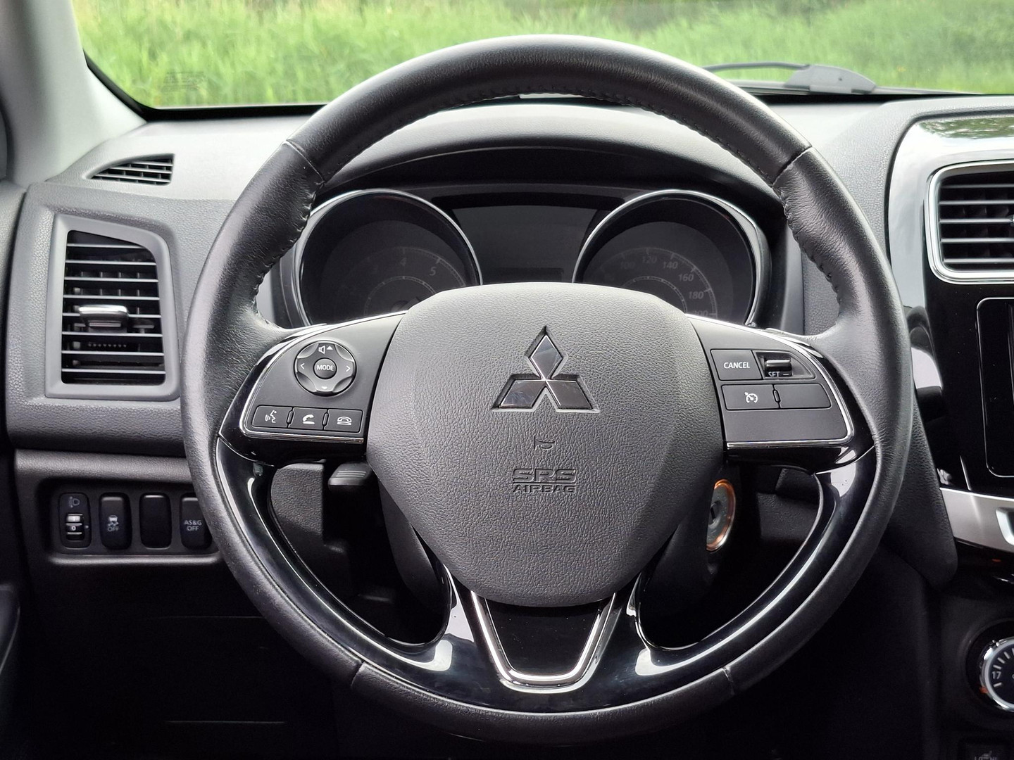 Mitsubishi Mitsubishi