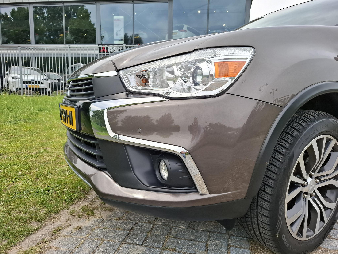 Mitsubishi Mitsubishi