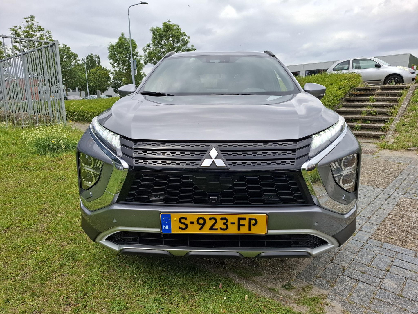 Mitsubishi Mitsubishi