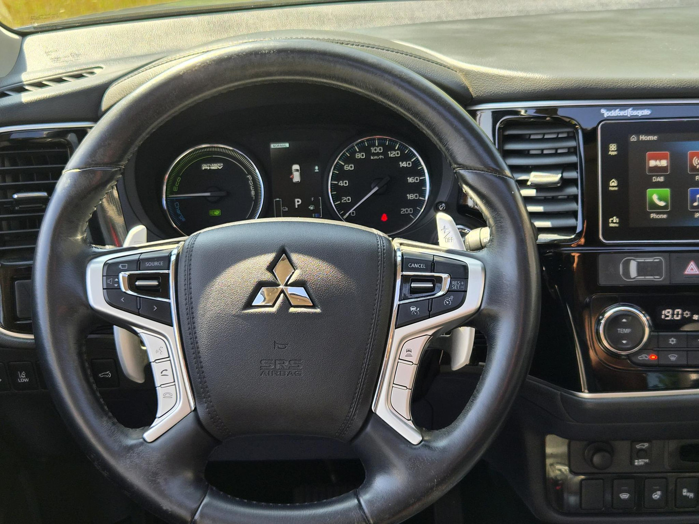 Mitsubishi Mitsubishi