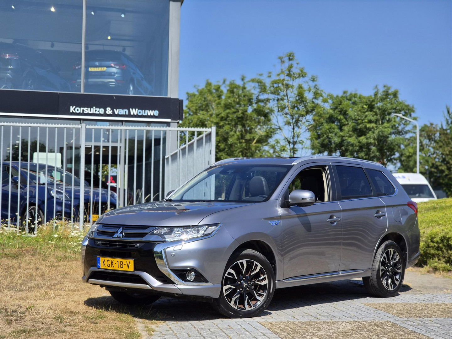 Mitsubishi Mitsubishi