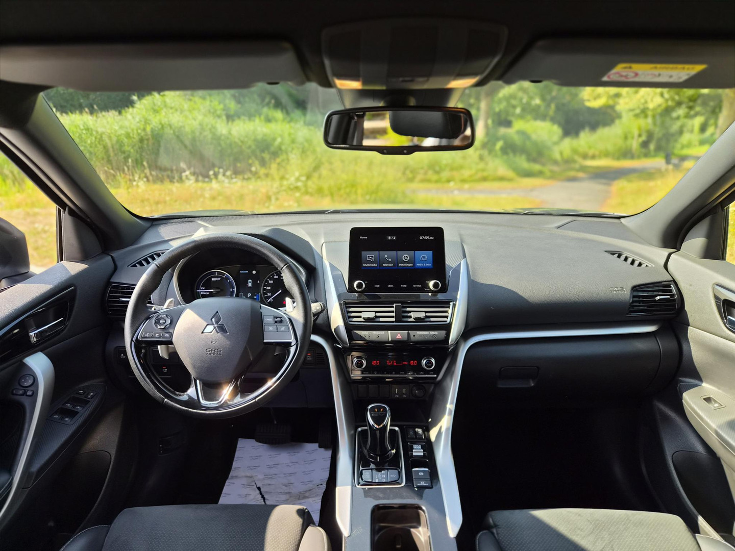Mitsubishi Mitsubishi