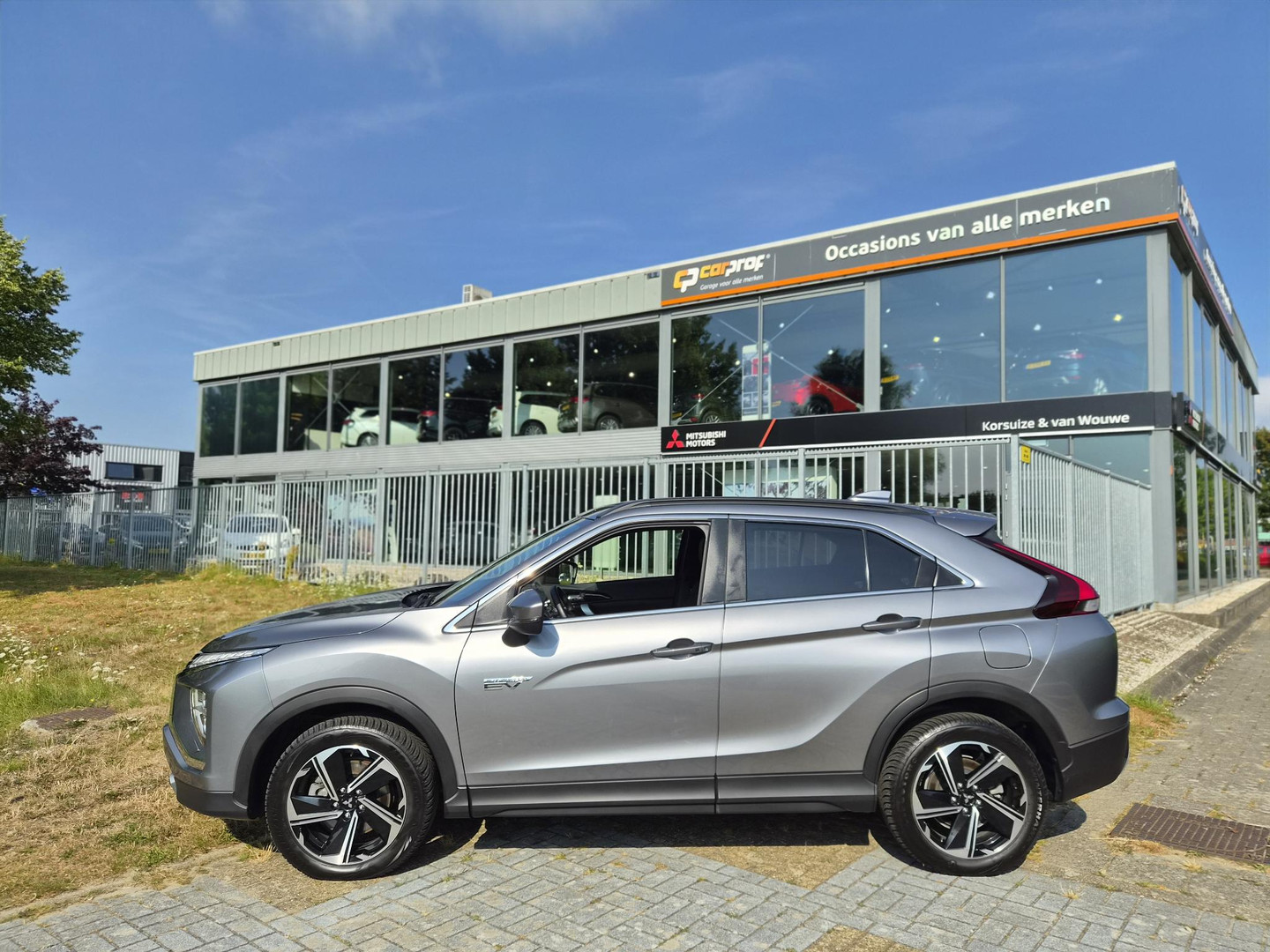 Mitsubishi Mitsubishi