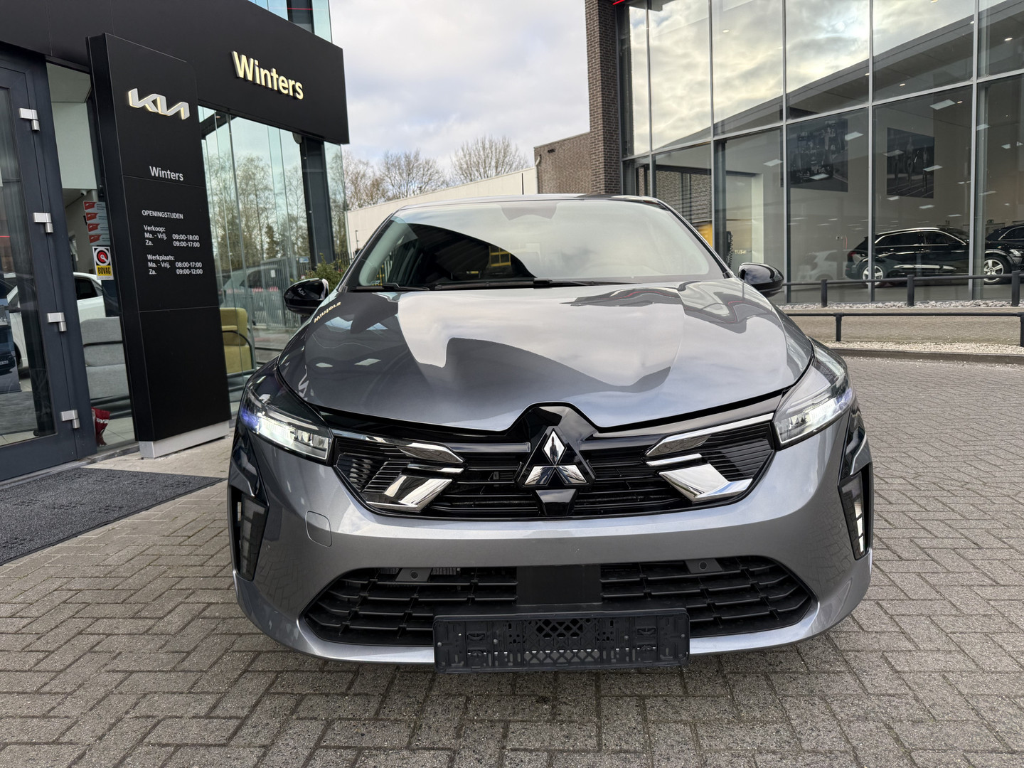 Mitsubishi Mitsubishi