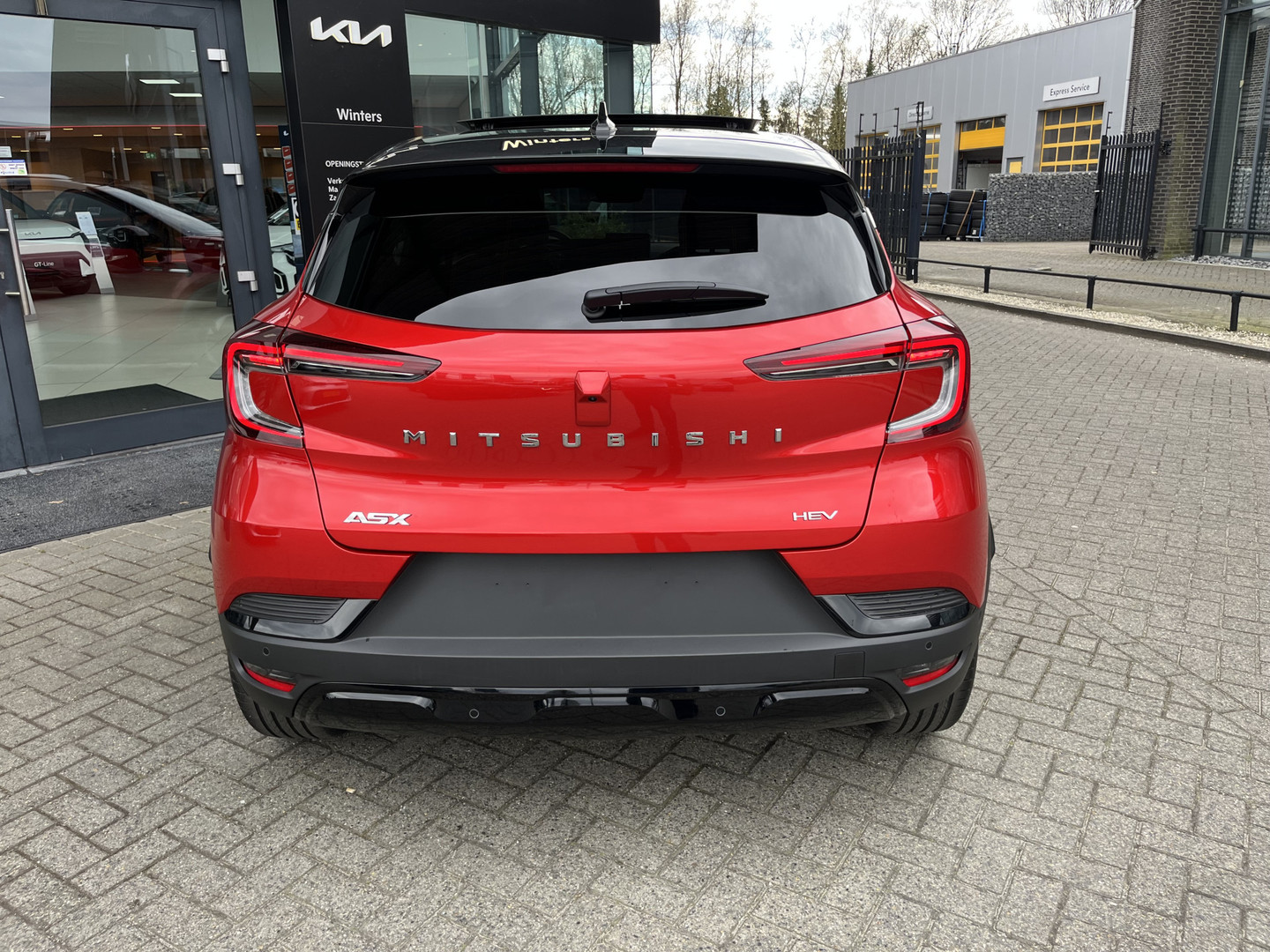 Mitsubishi Mitsubishi