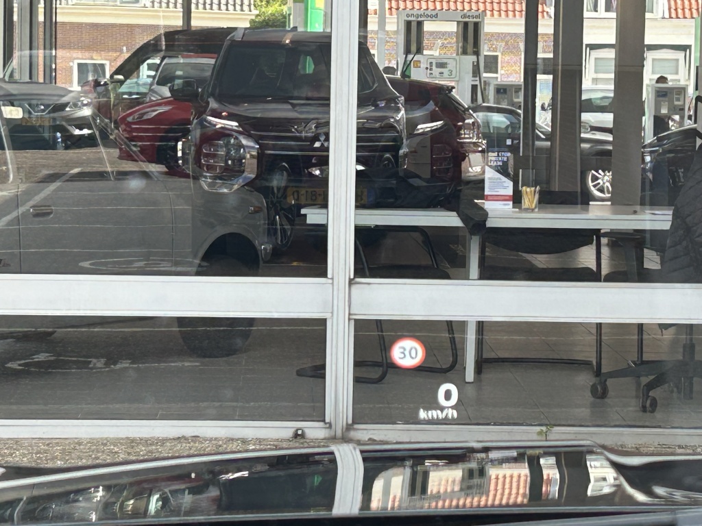 Mitsubishi Mitsubishi