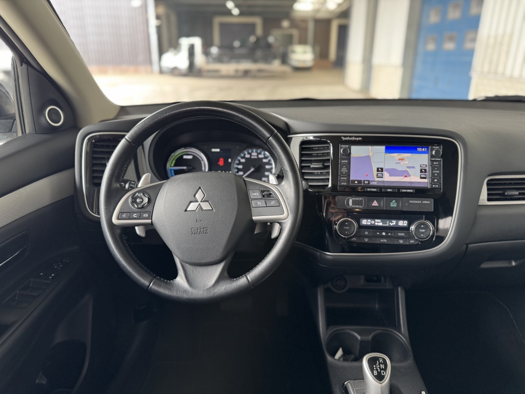 Mitsubishi Mitsubishi