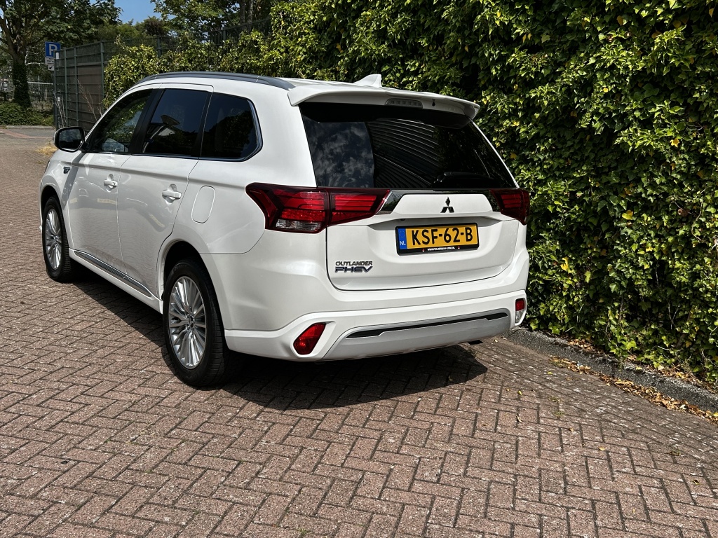 Mitsubishi Mitsubishi