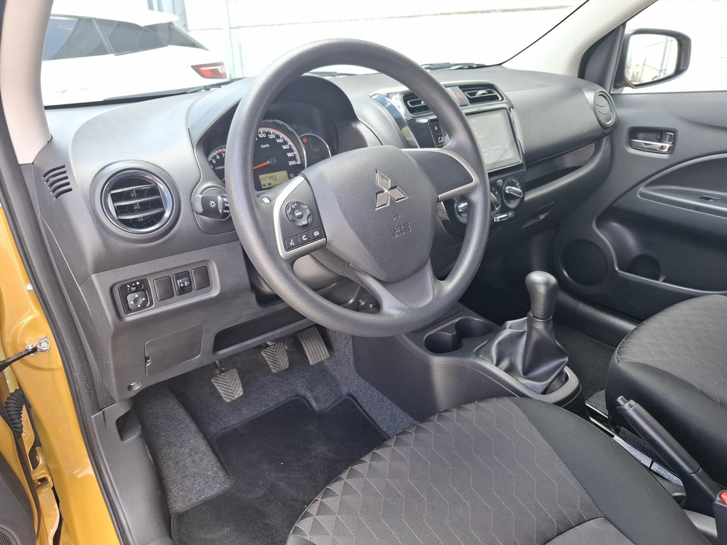 Mitsubishi Mitsubishi