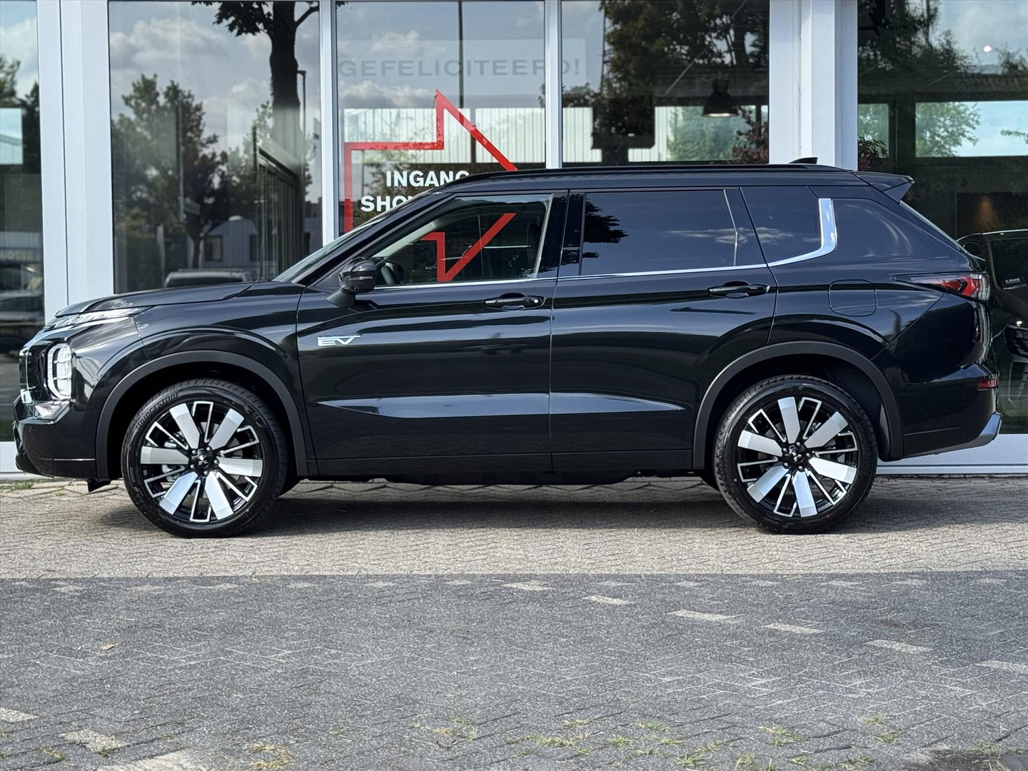 Mitsubishi Mitsubishi