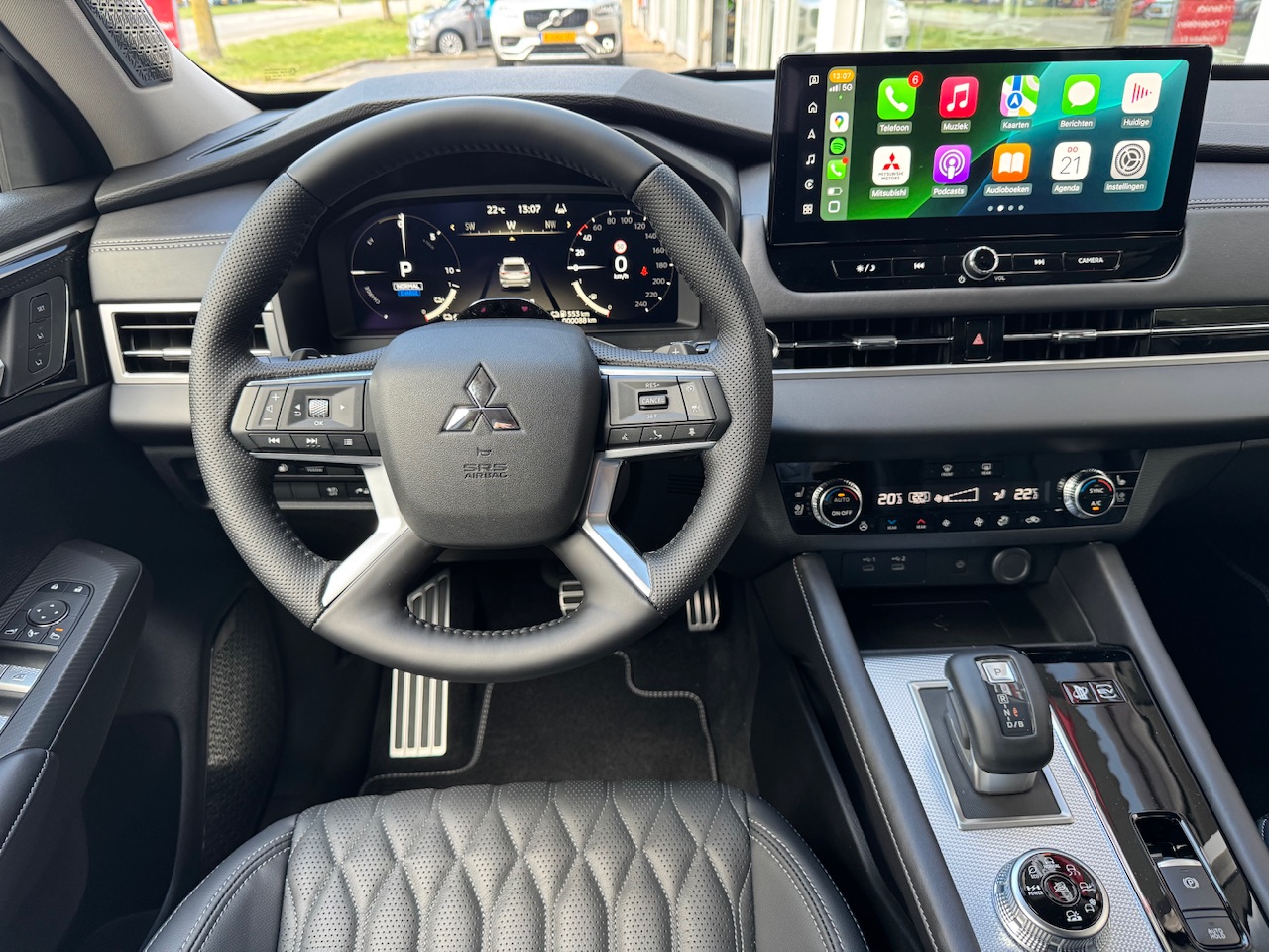 Mitsubishi Mitsubishi