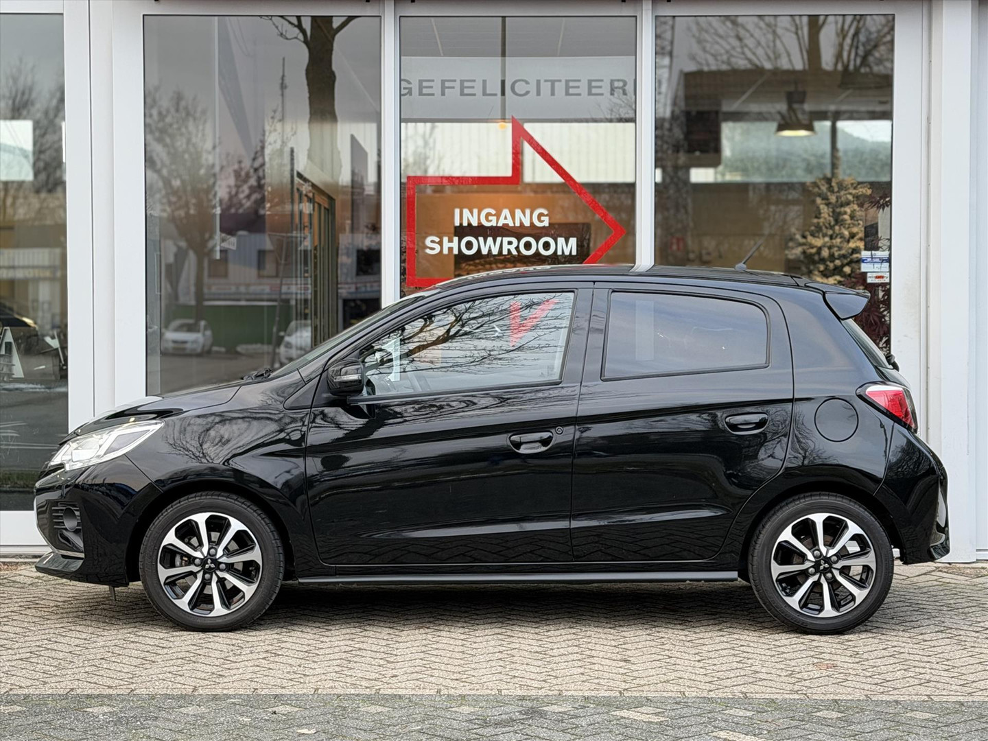 Mitsubishi Mitsubishi