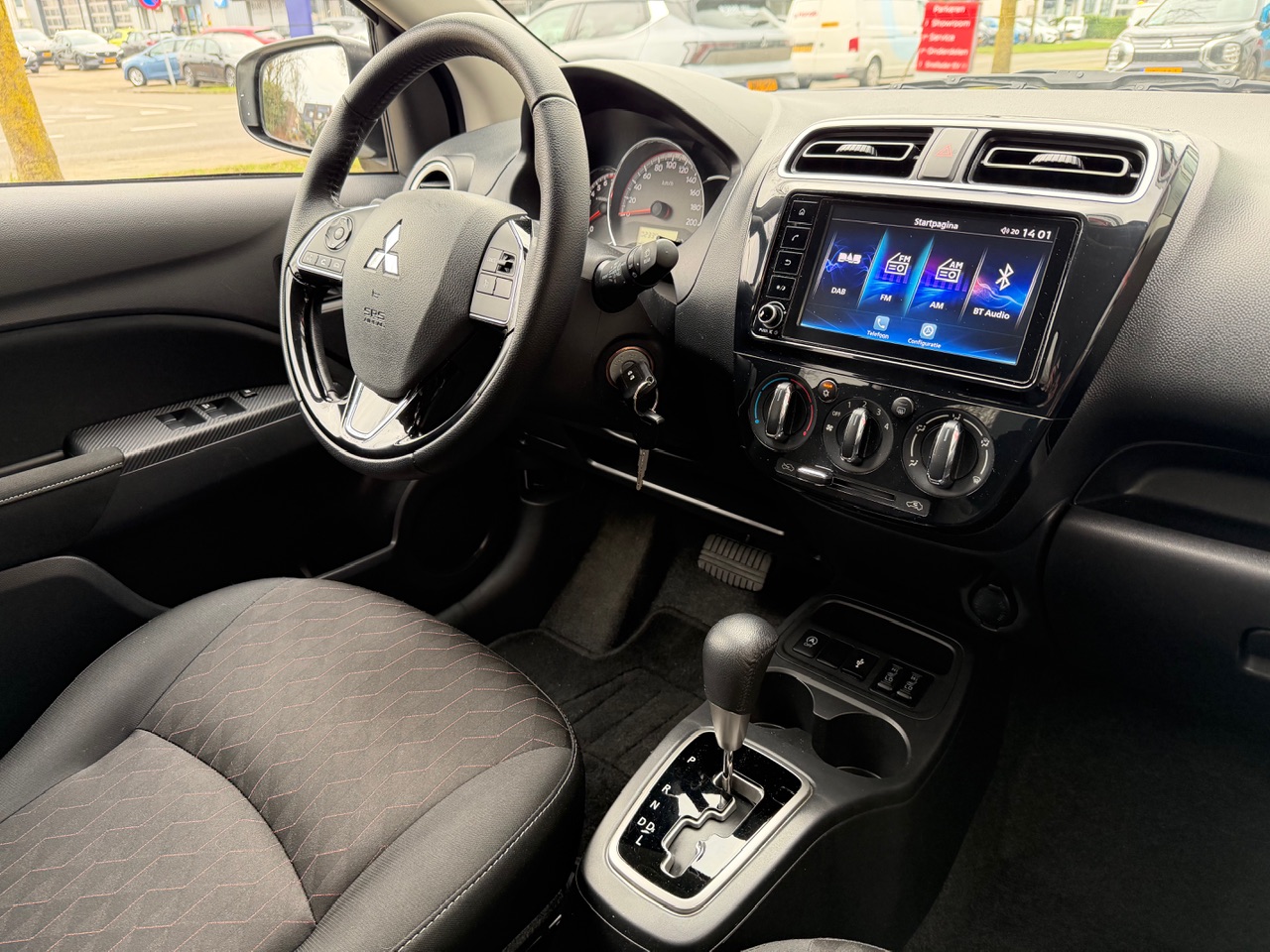 Mitsubishi Mitsubishi